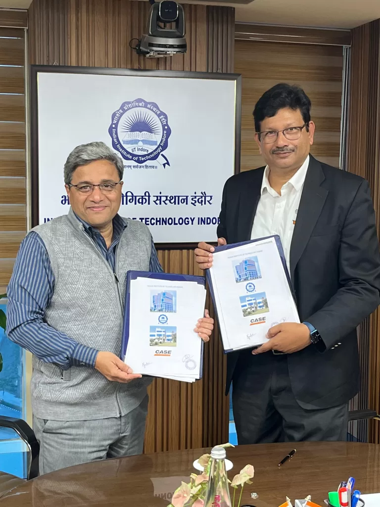 CASE Construction Equipment signs MOU with IIT Indore to set up Centre of Excellence at IIT Indore Campus 1 Mr. Suhas S Joshi Director IIT Indore and Mr. Satendra Tiwari Head of Manufacturing – Pithampur CASE Construction Equipment at IIT Indore